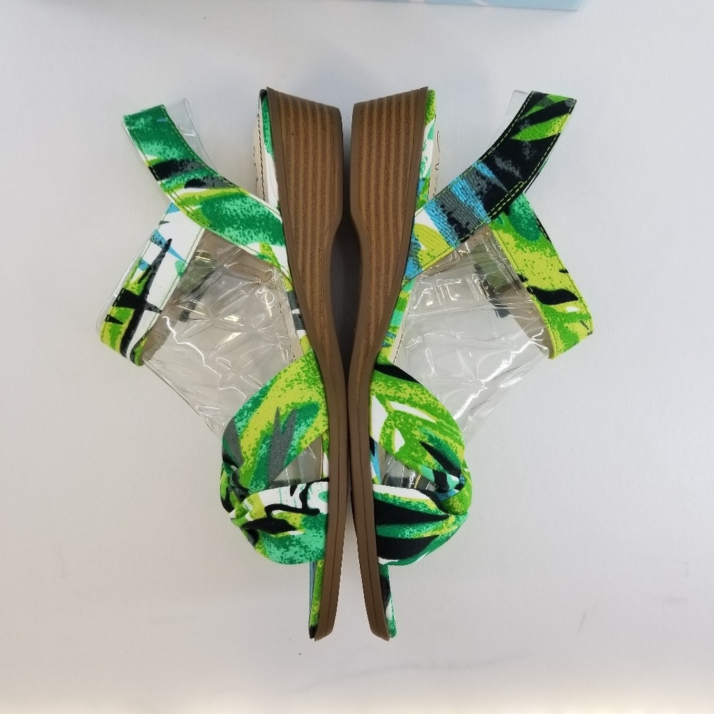 LIFESTRIDE Monaco Green Blue Palm Sandals Sz 7.5 M - Picture 3 of 8